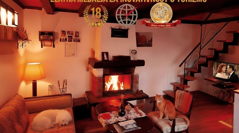 Fruška gora smeštaj sa kaminom u brvnari